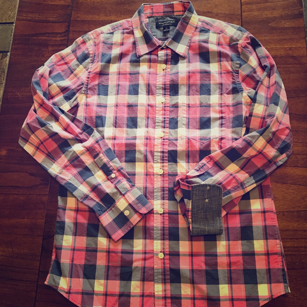 Banana Republic Button-Up